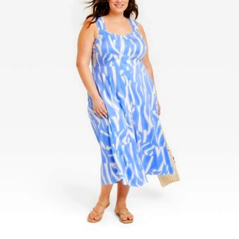 Ava & Viv Plus Size Button Light Blue And White Stretchy Midi Dress. Size XXL - Picture 1 of 8